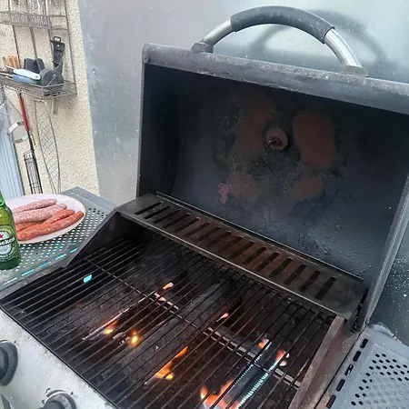 Maisonnette Avec Jardin, Piscine, Netflix Domek alpejski Vichy