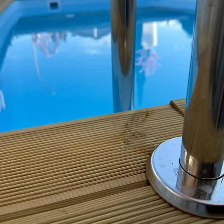 Maisonnette Avec Jardin, Piscine, Netflix Виши